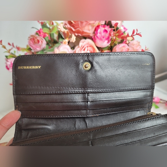 Burberry Beige/Brown Haymarket Check Coated Canvas and leather Wallet - Picture 11 of 11